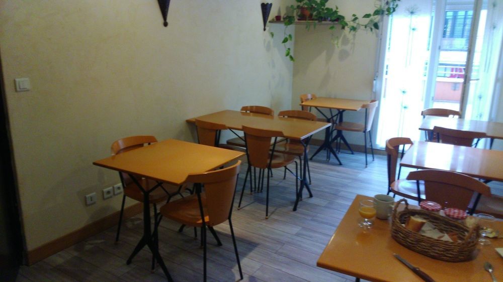 Appart'Hotel Laureades Clermont-Ferrand Centre Jaude Екстериор снимка