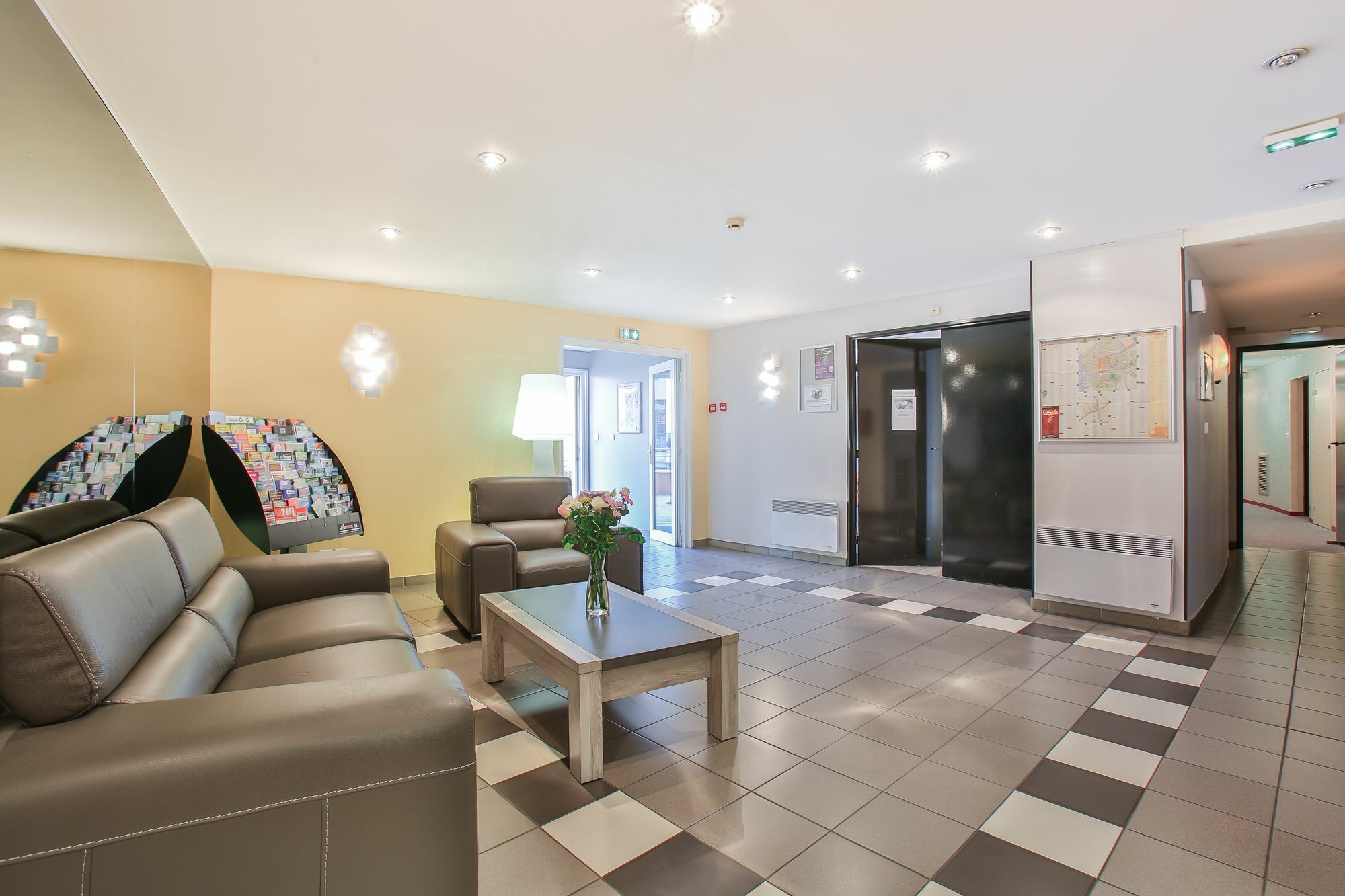 Appart'Hotel Laureades Clermont-Ferrand Centre Jaude Екстериор снимка